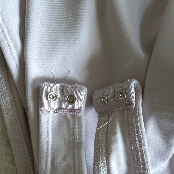 Lavender bodysuit - Picture 5 of 5